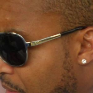 Meet your Posher, Leroy